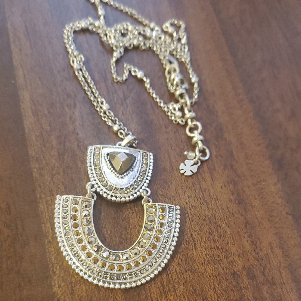 Lucky Brand Silver Tone Necklac